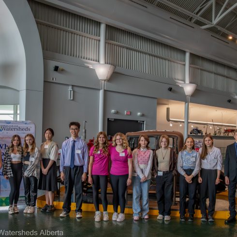 Large group of students before presenting their projects