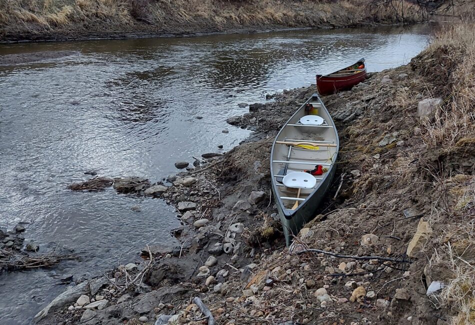 BRWA Archive Photo: Paddle the Battle Canoe Trip Photo with low water levels. West of Brownfield